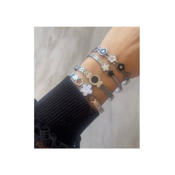 Black Stone Roman Numeral Bangle Stainless Steel - Picture 3 of 5